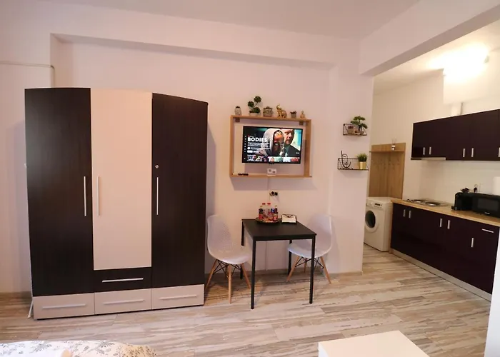 아파트 Charming Cozy - Old Town - Free Minibar *