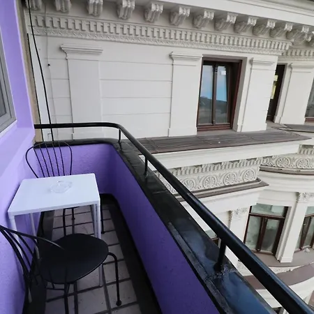 Charming Cozy - Old Town - Free Minibar Апартаменты *