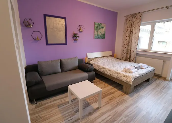 Charming Cozy - Old Town - Free Minibar דירה *